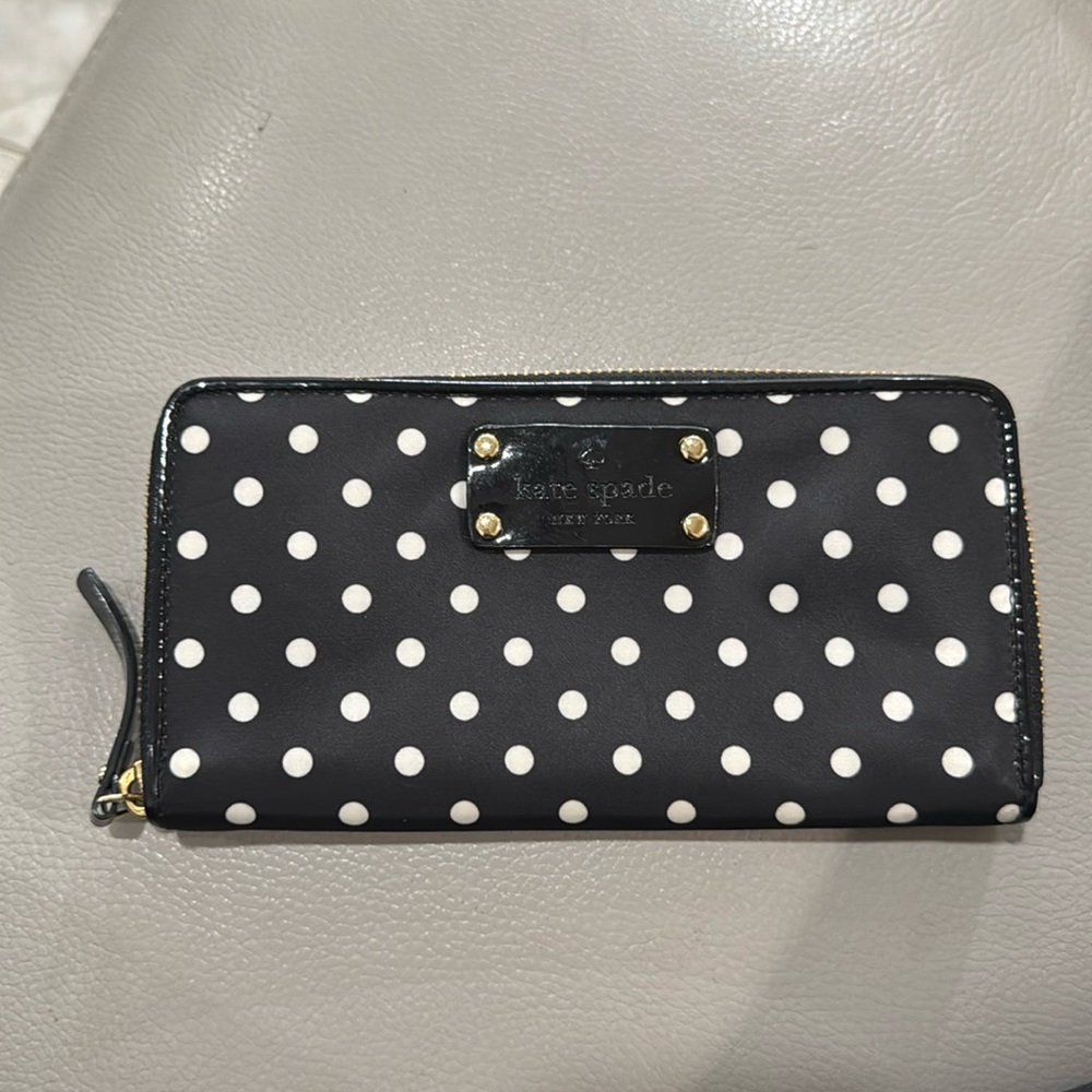 Kate Spade New York Polka Dot Zip Around Wallet Black White